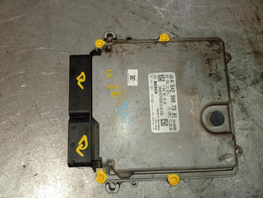CENTRALITA-DE-MOTOR-MERCEDES-CLASE-G-W463-TODO-TERRENO-3-0-CDI-CAT-245CV-Ano-2016-Auto-Desguace-Luque