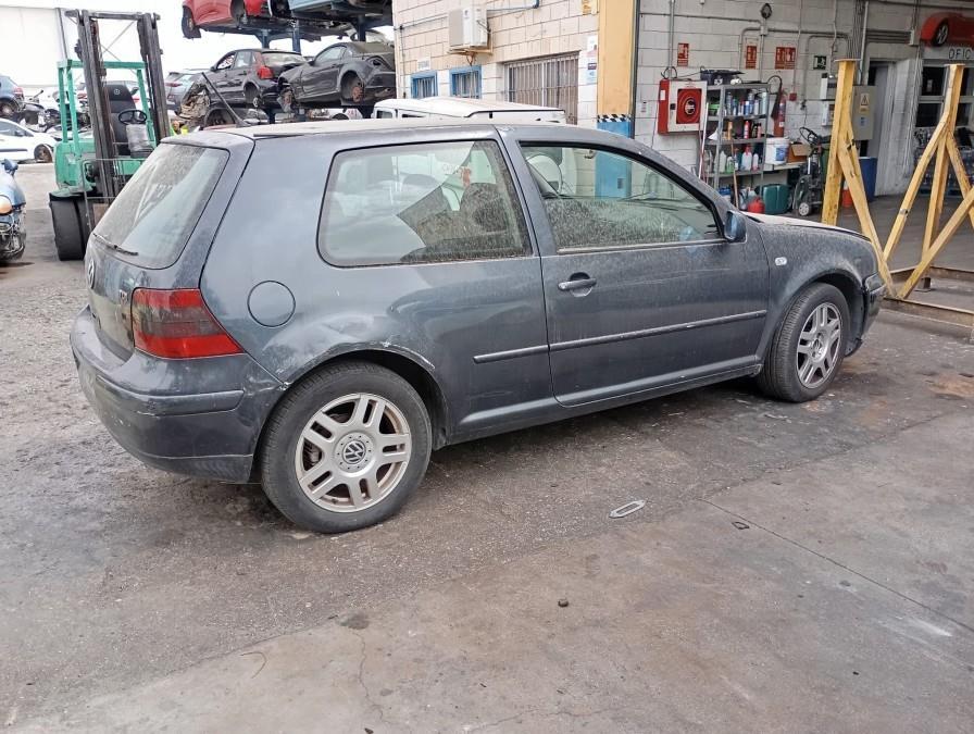 CENTRALITA-DE-MOTOR-VOLKSWAGEN-GOLF-IV-BERLINA-1J1-1-6-101CV-Ano-2001-Auto-Desguace-Luque