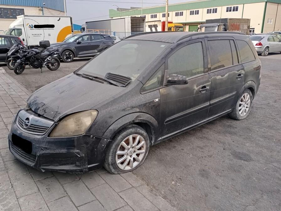 MOTOR-COMPLETO-OPEL-ZAFIRA-B-1-9-CDTI-101CV-Ano-2006-Auto-Desguace-Luque
