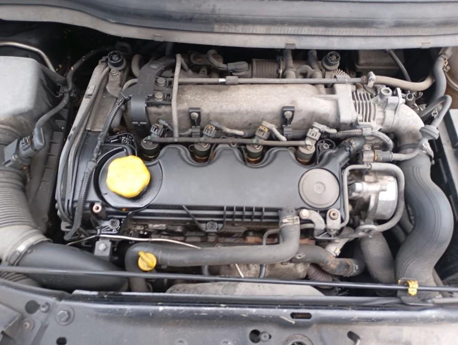 MOTOR-COMPLETO-OPEL-ZAFIRA-B-1-9CDTI-Ano-2006-Auto-Desguace-Luque