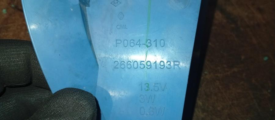 PILOTO-DELANTERO-IZQUIERDO-LUZ-DIURNA-RENAULT-ZOE-ELECTRICO-Ano-2015-Auto-Desguace-Luque