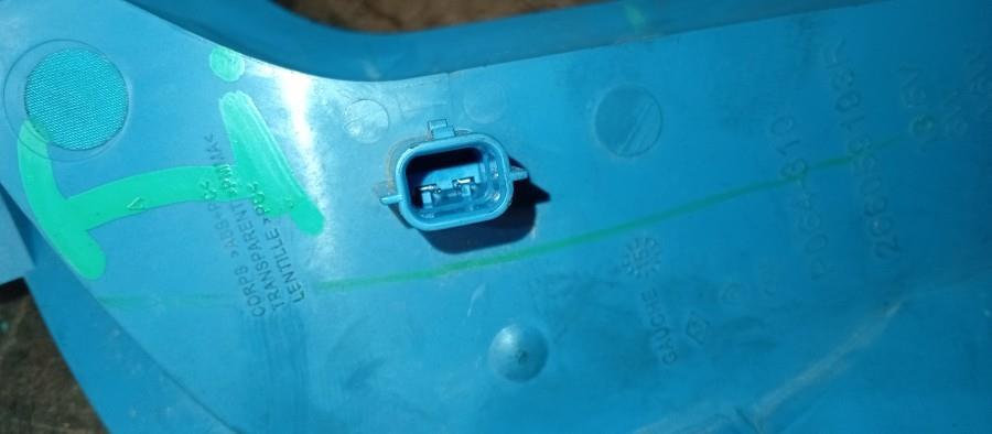 PILOTO-DELANTERO-IZQUIERDO-LUZ-DIURNA-RENAULT-ZOE-ELECTRICO-Ano-2015-Auto-Desguace-Luque