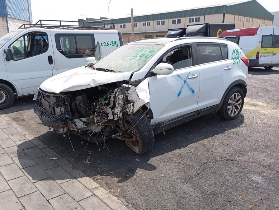 ANTINIEBLA-TRASERO-IZQUIERDO-KIA-SPORTAGE-1-7-CRDI-Ano-2014-Auto-Desguace-Luque