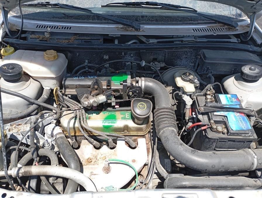 CAJA-DE-CAMBIOS-MANUAL-FORD-FIESTA-DX-1-3-Ano-2001-Auto-Desguace-Luque