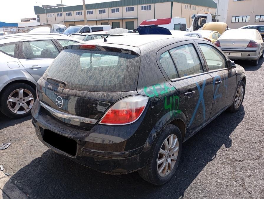 CENTRALITA-DE-MOTOR-OPEL-ASTRA-H-1-7-CDTI-101CV-Ano-2004-Auto-Desguace-Luque