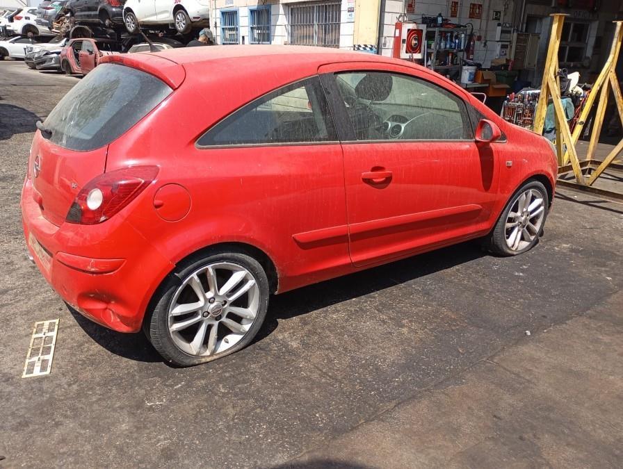 CENTRALITA-DE-MOTOR-OPEL-CORSA-D-1-4-16V-Ano-2006-Auto-Desguace-Luque