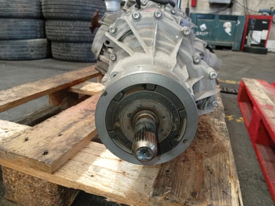 CAJA-DE-CAMBIOS-AUTOMATICA-AUDI-A7-3-0-TDI-Ano-2014-Auto-Desguace-Luque