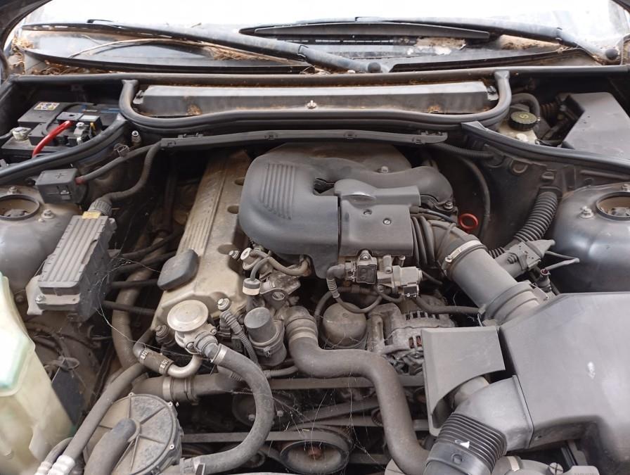 MOTOR-COMPLETO-BMW-SERIE-3-BERLINA-E46-318-I-Ano-1998-Auto-Desguace-Luque