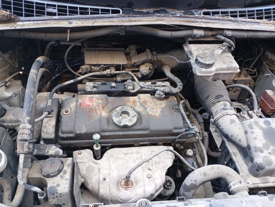 ANTINIEBLA-DELANTERO-DERECHO-CITROEN-XSARA-PICASSO-1-6-95-CV-Ano-2002-Auto-Desguace-Luque