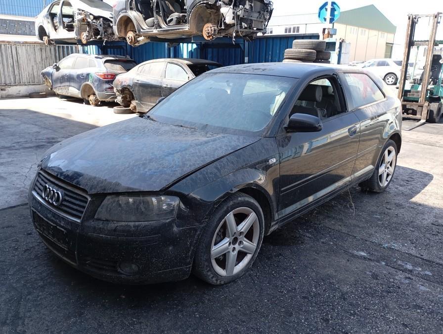 PALANCA-DE-CAMBIOS-AUDI-A3-8P-2-0-TDI-140-CV-Ano-2003-Auto-Desguace-Luque