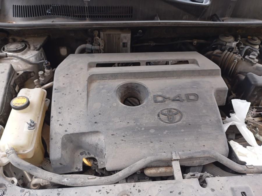 FARO-DELANTERO-IZQUIERDO-TOYOTA-RAV-4-2-2D-Ano-2010-Auto-Desguace-Luque