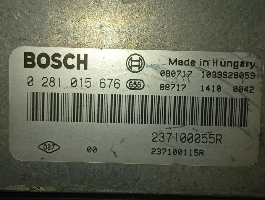 CENTRALITA-DE-MOTOR-RENAULT-MEGANE-III-BERLINA-5-P-Dynamique-1-5-DCI-110-CV-Ano-2004-Auto-Desguace-Luque