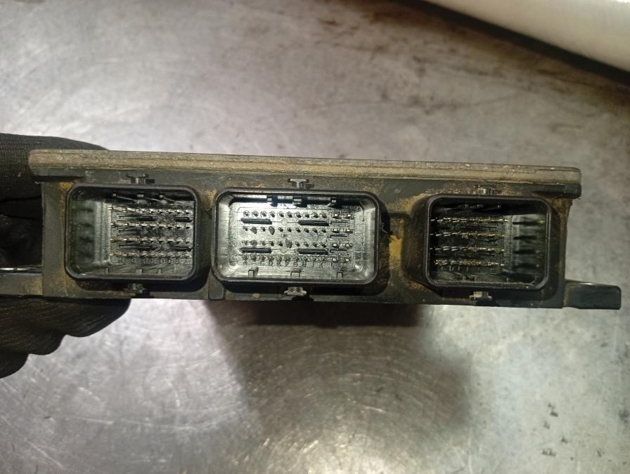 CENTRALITA-DE-MOTOR-NISSAN-KUBISTAR-X76-1-5-DCI-65CV-Ano-2005-Auto-Desguace-Luque