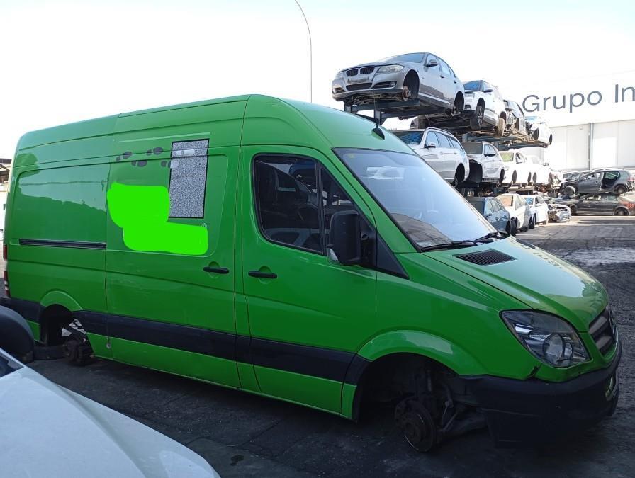 PILOTO-TRASERO-DERECHO-MERCEDES-SPRINTER-2-1-CDI-Ano-2006-Auto-Desguace-Luque