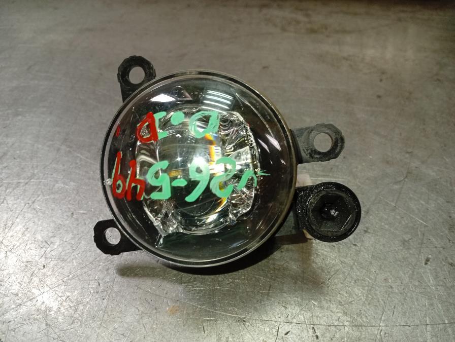 ANTINIEBLA-DELANTERO-DERECHO-OPEL-CORSA-F-1-2-101-CV-Ano-2022-Auto-Desguace-Luque