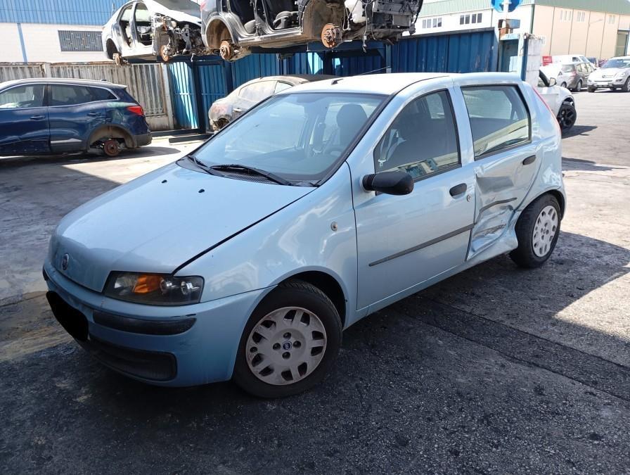 MOTOR-COMPLETO-FIAT-PUNTO-1-2-60CV-Ano-2001-Auto-Desguace-Luque