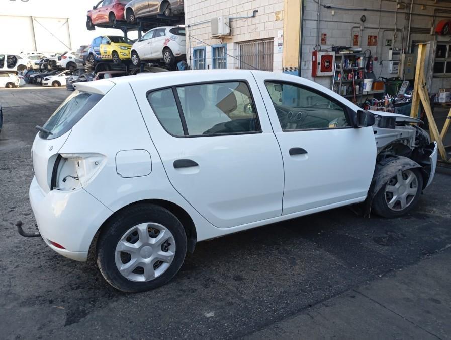 CREMALLERA-DE-DIRECCION-HIDRAULICA-DACIA-SANDERO-1-5-DCI-Ano-2015-Auto-Desguace-Luque