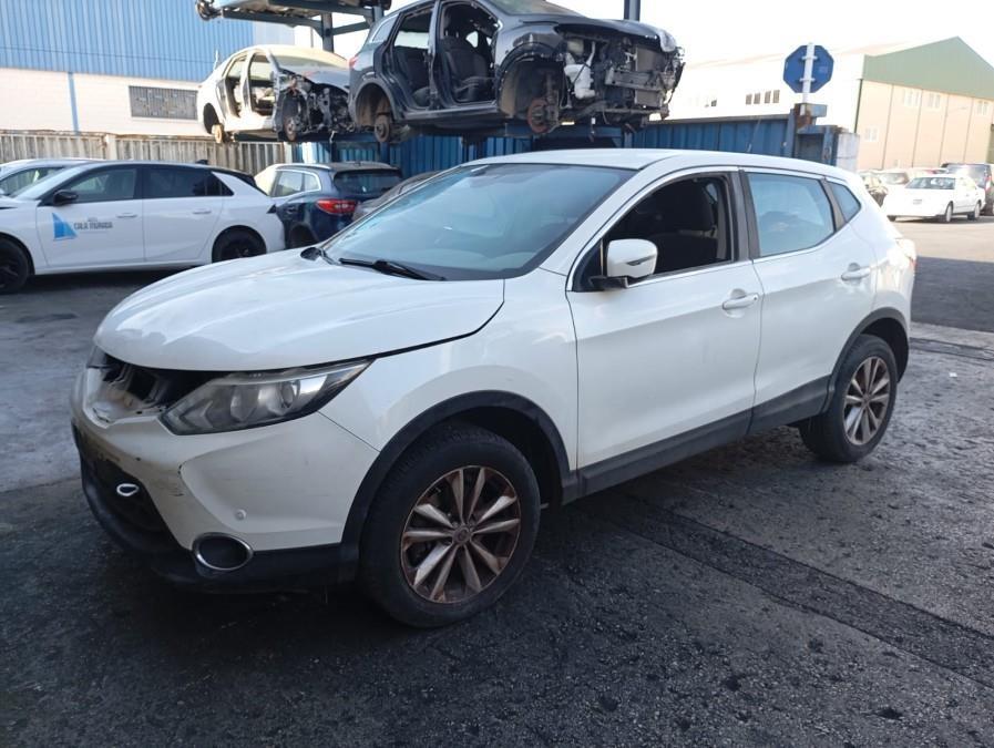 FARO-DELANTERO-DERECHO-NISSAN-QASHQAI-1-2-16V-T-Ano-2015-Auto-Desguace-Luque