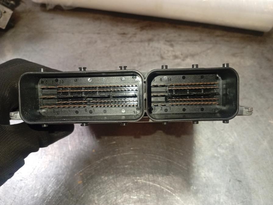 CENTRALITA-DE-MOTOR-BMW-SERIE-6-COUPE-E-63-3-0-258CV-Ano-2005-Auto-Desguace-Luque