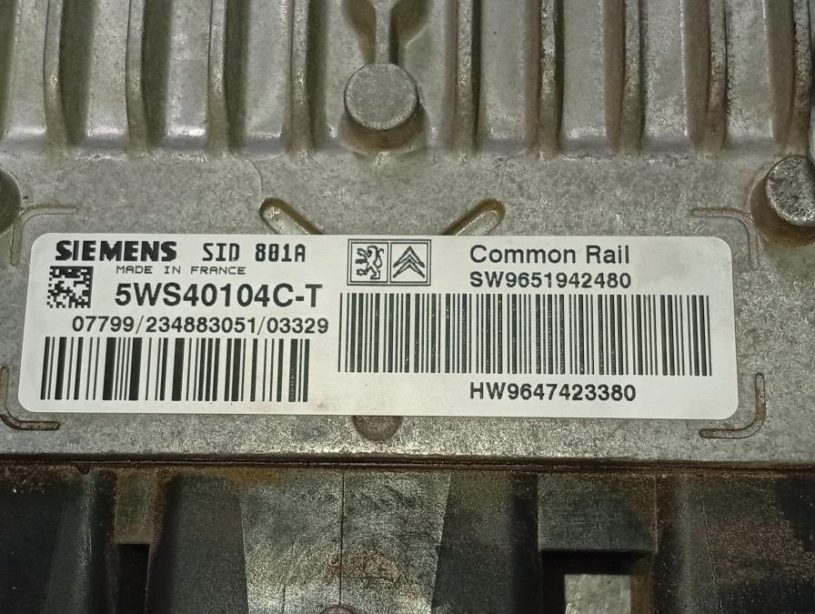 CENTRALITA-DE-MOTOR-PEUGEOT-307-2-0-HDI-90CV-Ano-2003-Auto-Desguace-Luque