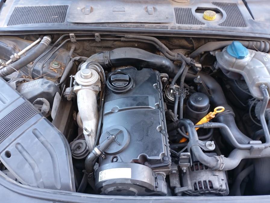 CENTRALITA-DE-MOTOR-AUDI-A4-AVANT-B5-1-9-TDI-90CV-Ano-2001-Auto-Desguace-Luque