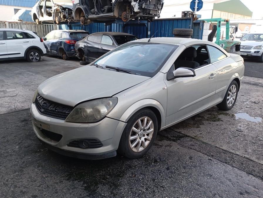 CENTRALITA-DE-MOTOR-OPEL-ASTRA-1-6-16V-Ano-2007-Auto-Desguace-Luque