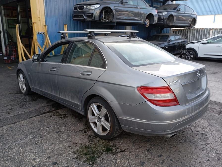 PILOTO-TRASERO-DERECHO-MERCEDES-CLASE-C-W204-1-8-CAT-184-CV-Ano-2008-Auto-Desguace-Luque