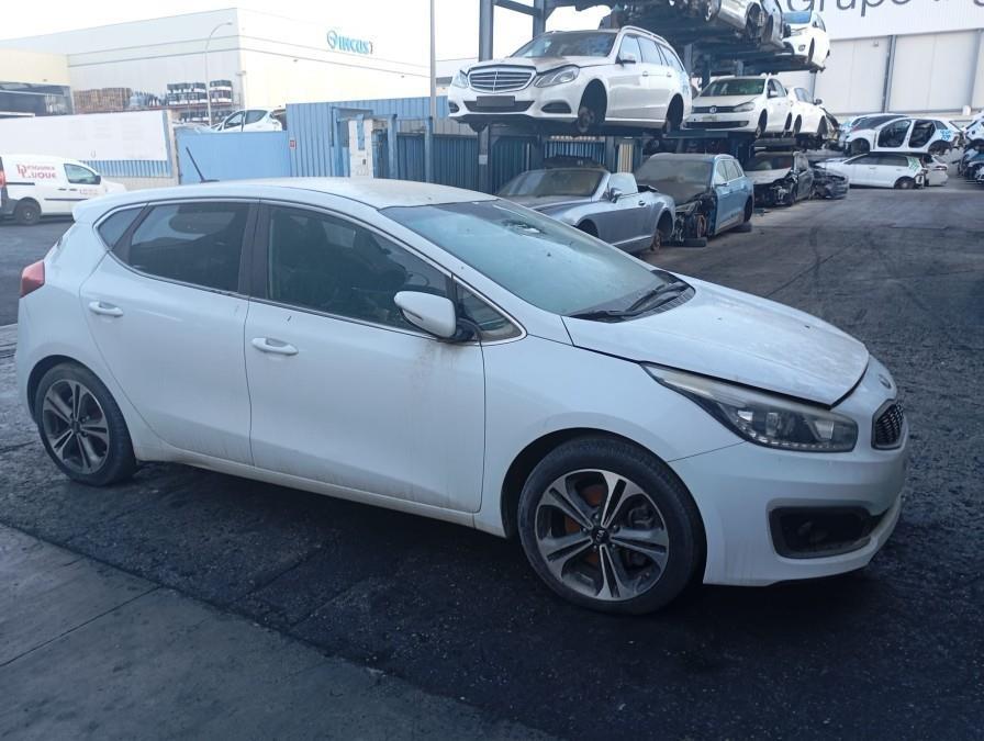 COLUMNA-DE-DIRECCION-ELECTRICA-KIA-CEED-H-1-0-T-GDI-Ano-2016-Auto-Desguace-Luque