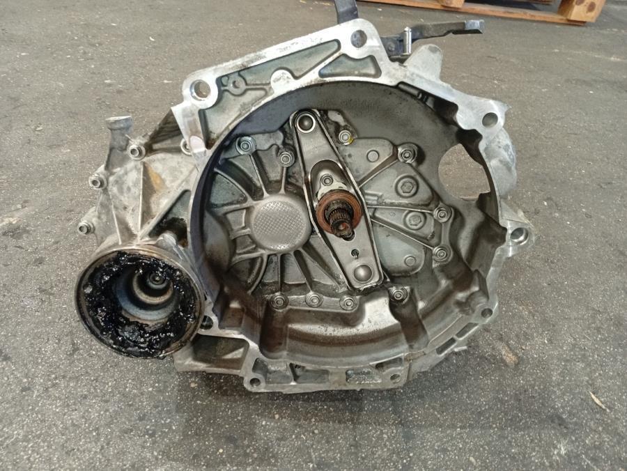 CAJA-DE-CAMBIOS-MANUAL-SEAT-LEON-1-6-I-Ano-2007-Auto-Desguace-Luque