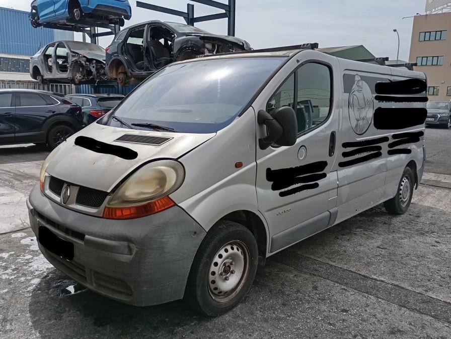 PILOTO-TRASERO-IZQUIERDO-RENAULT-TRAFIC-II-1-9-DIESEL-101-CV-Ano-2002-Auto-Desguace-Luque