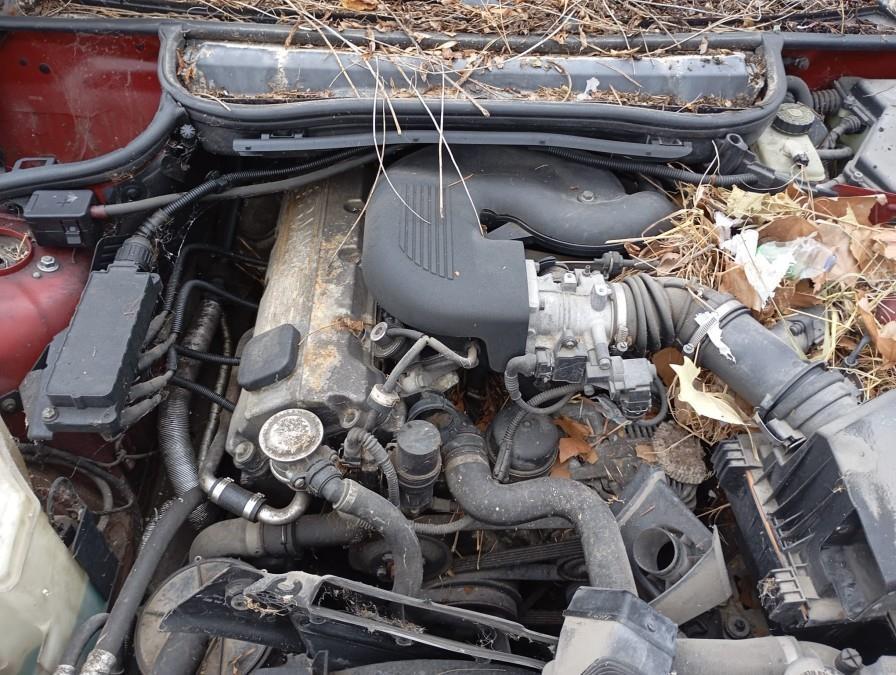 MOTOR-COMPLETO-BMW-SERIE-3-BERLINA-E46-1-9-CAT-118-CV-Ano-1998-Auto-Desguace-Luque