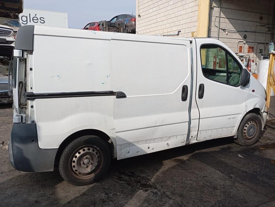 PILOTO-TRASERO-IZQUIERDO-RENAULT-TRAFIC-1-9-DCI-1-9-DCI-101CV-Ano-2002-Auto-Desguace-Luque