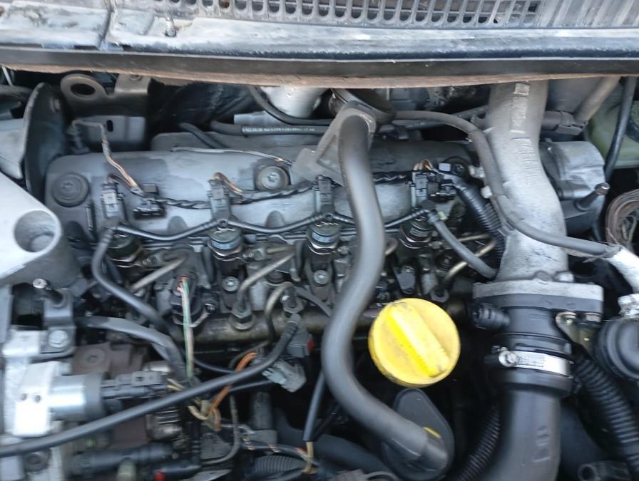 MOTOR-COMPLETO-RENAULT-SCENIC-II-1-9-DCI-120CV-Ano-2005-Auto-Desguace-Luque