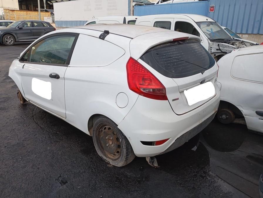 PILOTO-TRASERO-DERECHO-FORD-FIESTA-CB1-1-4-TDCI-CAT-69-CV-Ano-2011-Auto-Desguace-Luque