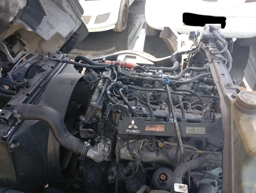 CAJA-DE-CAMBIOS-AUTOMATICA-MITSUBISHI-CANTER-FUSO-3C13-2-5-DID-130CV-Ano-2016-Auto-Desguace-Luque