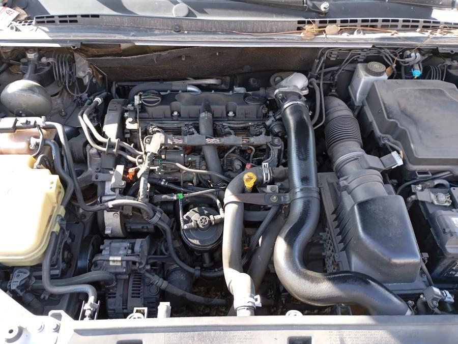 MOTOR-COMPLETO-CITROEN-C5-2-0-HDI-109CV-Ano-2001-Auto-Desguace-Luque
