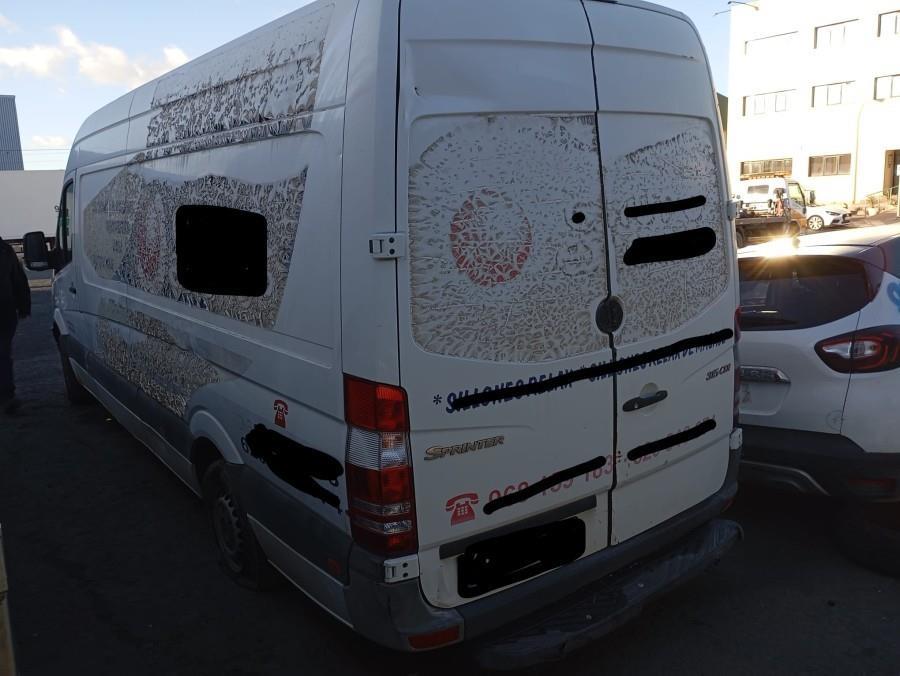 PILOTO-TRASERO-IZQUIERDO-MERCEDES-SPRINTER-2-1-CDI-Ano-2008-Auto-Desguace-Luque