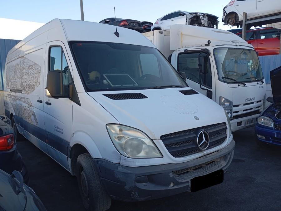 CREMALLERA-DE-DIRECCION-HIDRAULICA-MERCEDES-SPRINTER-2-1-CDI-Ano-2008-Auto-Desguace-Luque