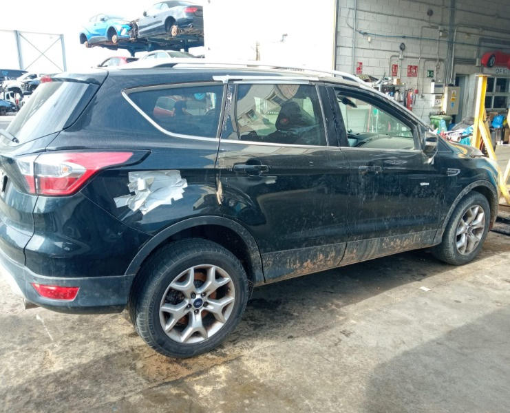 Imagen vehículo DESPIECE COMPLETO DE FORD KUGA 1.5 ECOBOOST DEL AÑO 2019 - Auto-Desguace Luque