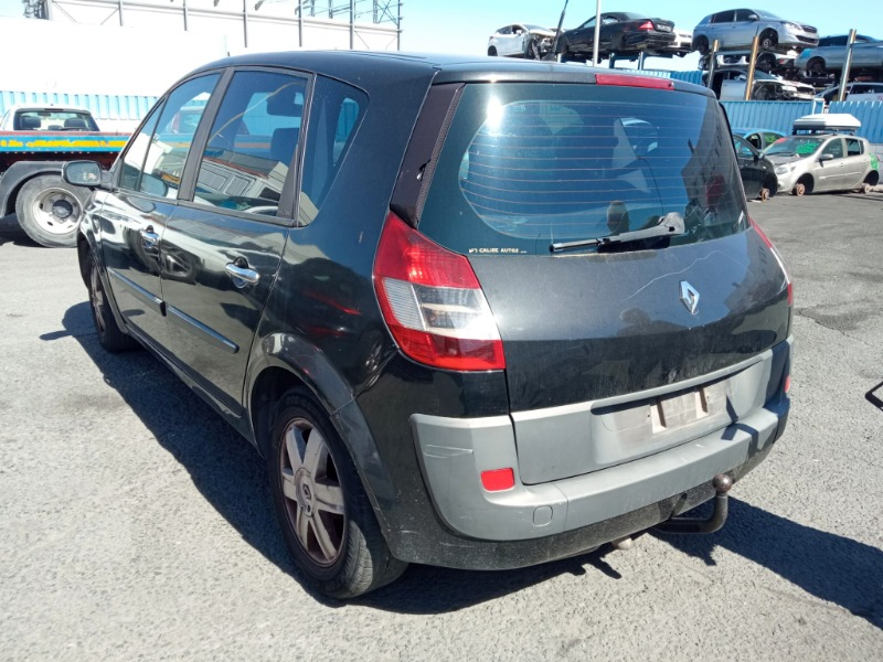 Imagen vehículo DESPIECE COMPLETO DE RENAULT SCENIC II 1.9 DCI (120CV) DEL AÑO 2003 - Auto-Desguace Luque