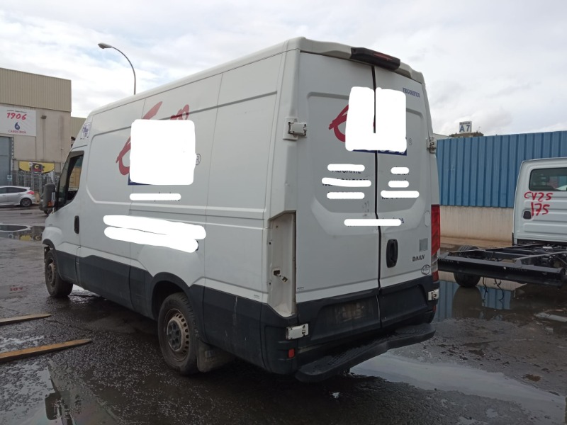 Imagen vehículo DESPIECE COMPLETO DE IVECO DAILY 2.3D (136CV) DEL AÑO 2016 - Auto-Desguace Luque