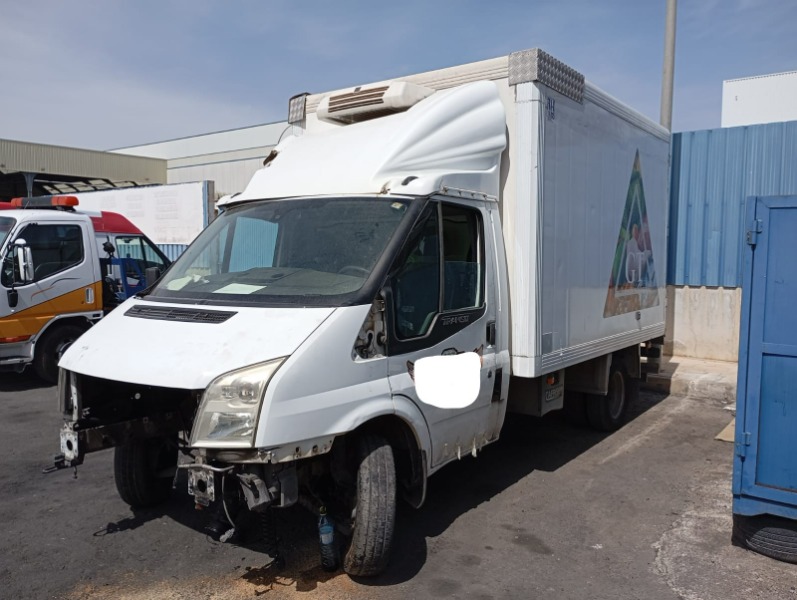 Imagen vehículo DESPIECE COMPLETO DE FORD TRANSIT 2.4TDCI (140CV) DEL AÑO 2010 - Auto-Desguace Luque Imagen vehículo DESPIECE COMPLETO DE FORD TRANSIT 2.4TDCI (140CV) DEL AÑO 2010 - Auto-Desguace Luque
