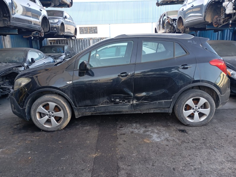 Imagen vehículo DESPIECE COMPLETO DE OPEL MOKKA 1.6CDTI DPF 136CV DEL AÑO 2015 - Auto-Desguace Luque Imagen vehículo DESPIECE COMPLETO DE OPEL MOKKA 1.6CDTI DPF 136CV DEL AÑO 2015 - Auto-Desguace Luque