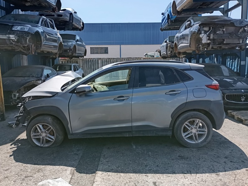 Imagen vehículo DESPIECE COMPLETO DE HYUNDAI KONA 1.0 T-GDI DEL AÑO 2019 - Auto-Desguace Luque