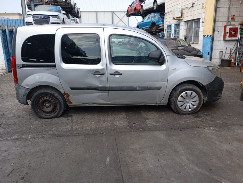 Imagen vehículo DESPIECE COMPLETO DE MERCEDES CITAN (W415) 1.5CDI CAT (90CV) DEL AÑO 2015 - Auto-Desguace Luque Imagen vehículo DESPIECE COMPLETO DE MERCEDES CITAN (W415) 1.5CDI CAT (90CV) DEL AÑO 2015 - Auto-Desguace Luque