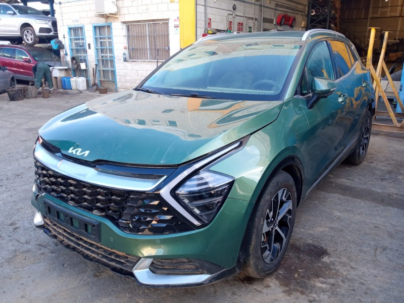 Imagen vehículo DESPIECE COMPLETO DE KIA SPORTAGE 1.6 T-GDI HIBRIDO-SUAVE (149 CV) DEL AÑO 2023 - Auto-Desguace Luque
