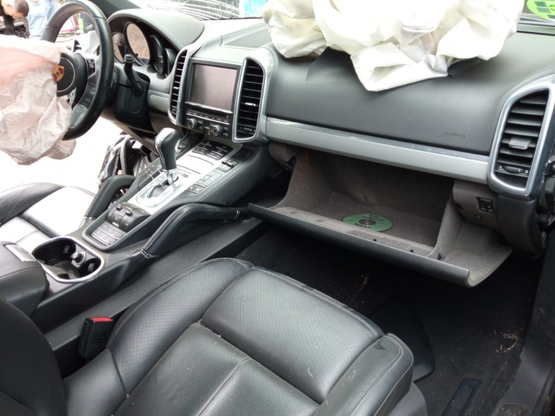 Imagen vehículo DESPIECE COMPLETO DE PORSCHE CAYENNE (TYP 92AA) 3.0 TDI CAT (262 CV) DEL AÑO 2014 - Auto-Desguace Luque