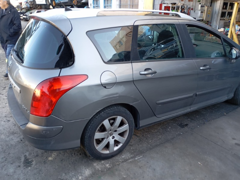 Imagen vehículo DESPIECE COMPLETO DE PEUGEOT 308 1.6HDI FAP CAT (109CV) DEL AÑO 2009 - Auto-Desguace Luque