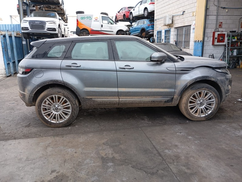 Imagen vehículo DESPIECE COMPLETO DE LAND ROVER EVOQUE 2.2TD4 DEL AÑO 2013 - Auto-Desguace Luque Imagen vehículo DESPIECE COMPLETO DE LAND ROVER EVOQUE 2.2TD4 DEL AÑO 2013 - Auto-Desguace Luque