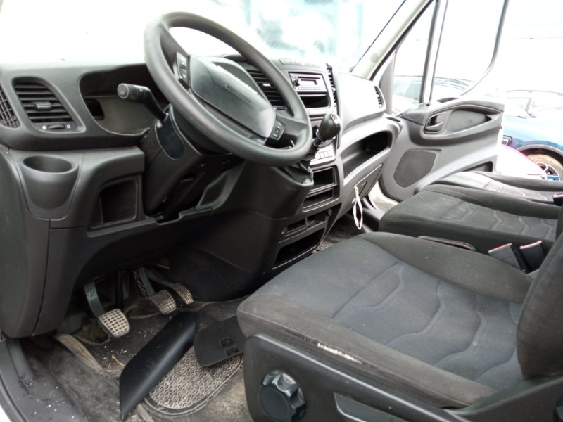 Imagen vehículo DESPIECE COMPLETO DE IVECO DAILY 2.3D (136CV) DEL AÑO 2017 - Auto-Desguace Luque